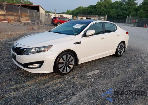 2012 Kia Optima Sx z USA, uszkodzony, nr VIN 5XXGR4A66CG010288